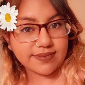 Meet your Posher, Jasmin